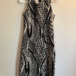Fora Black and White mini Dress